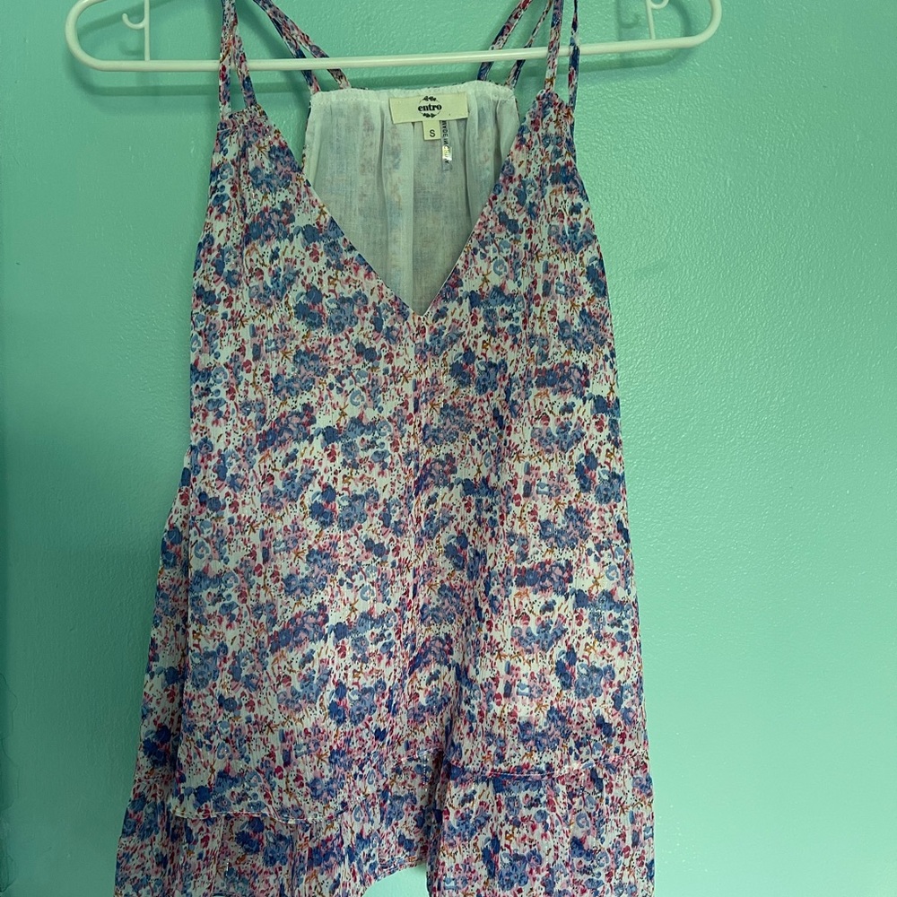 Chiffon tank top size small